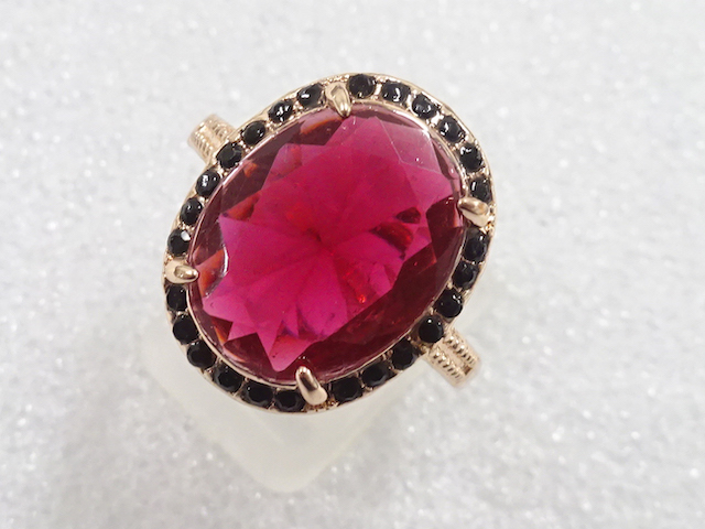 JAPANESE KIMONO / ANTIQUE COLORED STONE RING (SIZE 22)